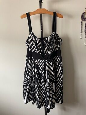 Torrid Chevron Fit Flare Cotton Dress Plus Retro Rockabilly Size 26